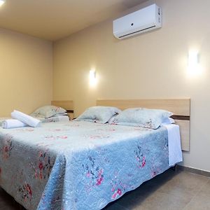 Quarto padrão para três pessoas